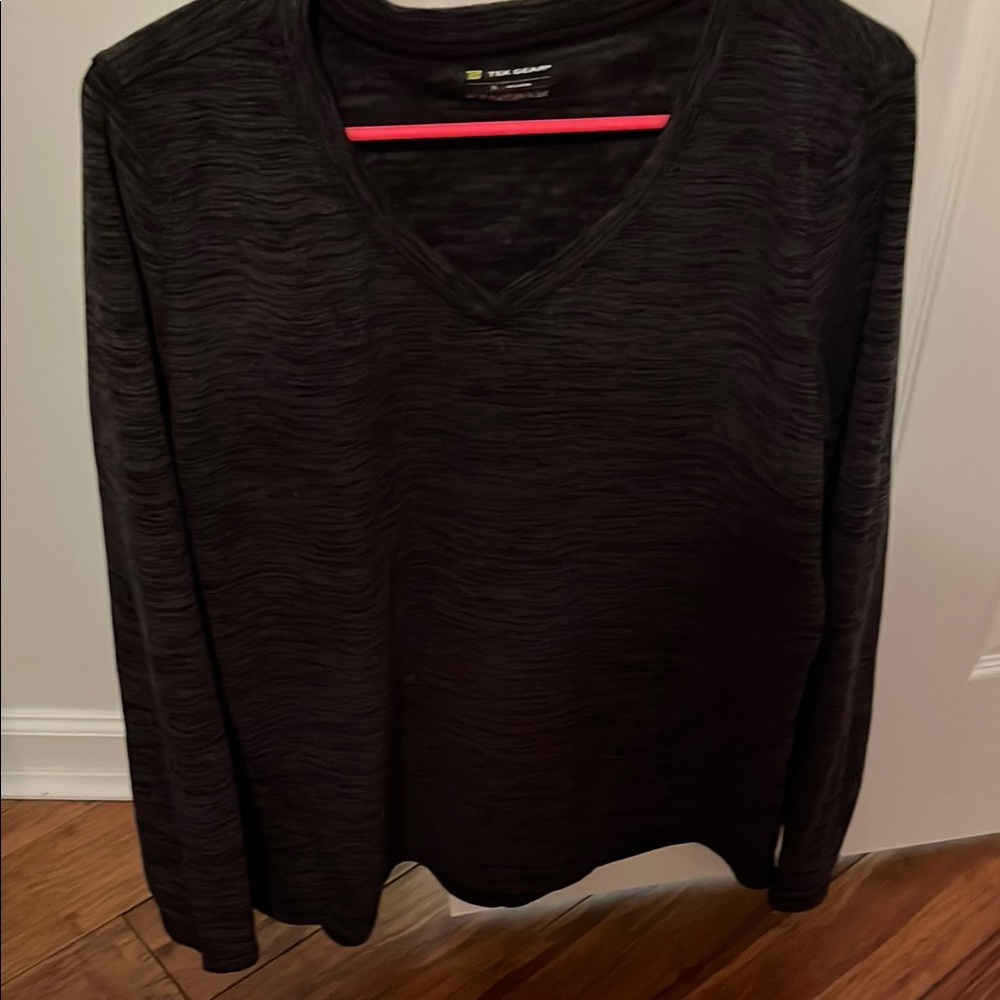 Black V-Neck sweatshirt